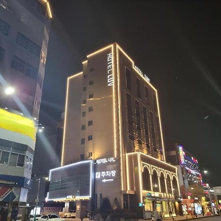 Business Design Hotel Luv Incheon Bagian luar foto