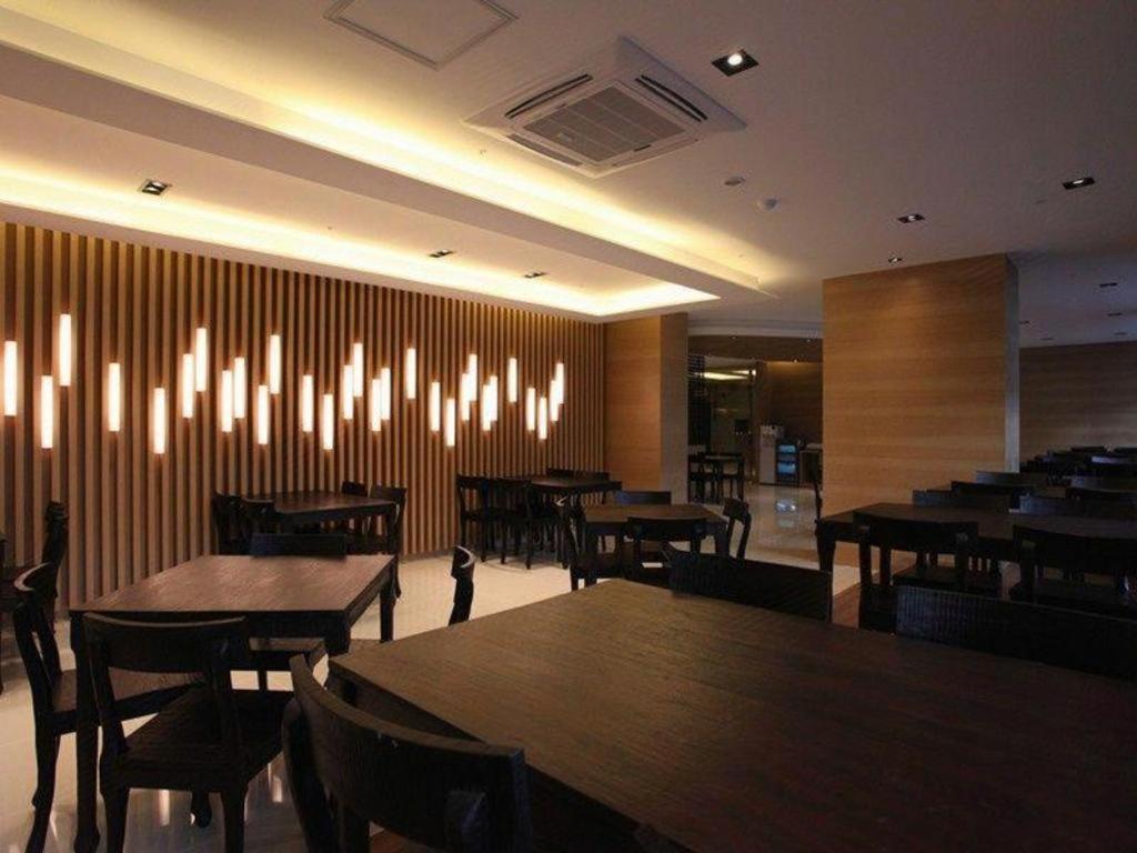 Business Design Hotel Luv Incheon Bagian luar foto