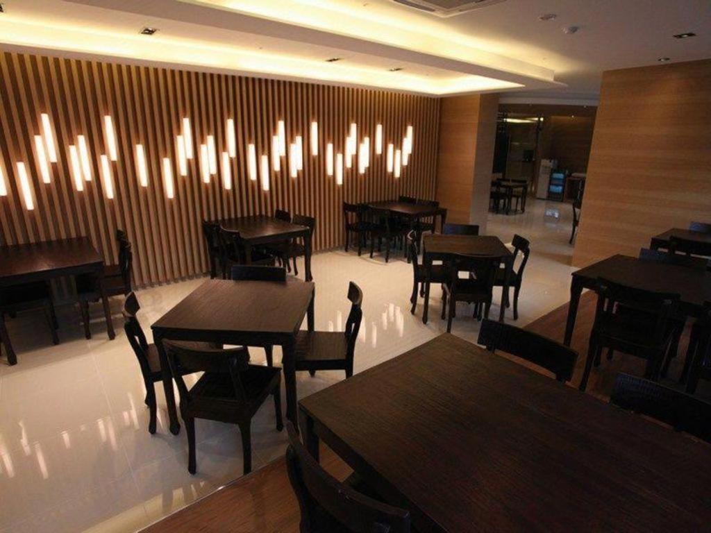 Business Design Hotel Luv Incheon Bagian luar foto