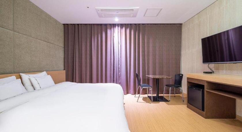 Business Design Hotel Luv Incheon Bagian luar foto